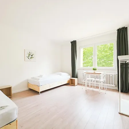Daire Tolstov - 3 Schlafzimmer - Balkon - 25 Min Messe Dus