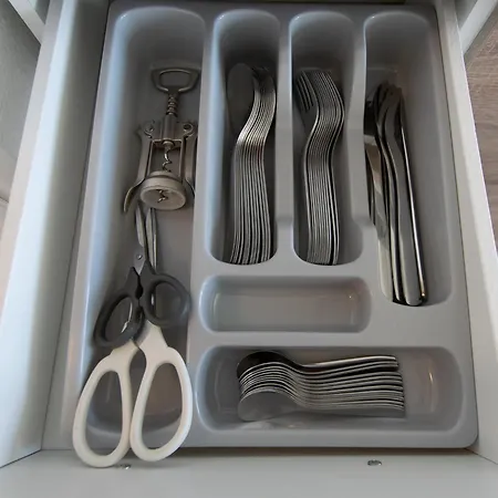 Tolstov - 3 With Balcony - 25 Min Messe Dus Apartment